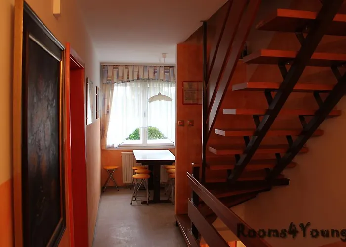 Rooms4young Konukevi