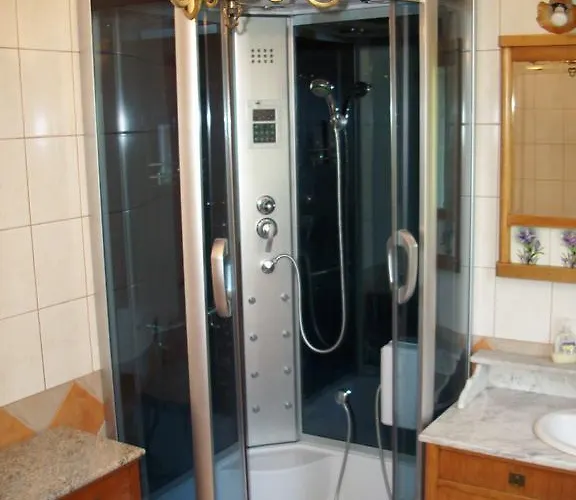 Rooms4young Konukevi Ljubljana